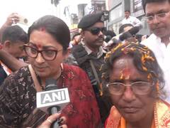 
      
      TMC goons harassing RG Kar victim's mother: Smriti Irani
      
      