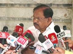 
      
      Karnataka HM G Parameshwara slams Centre over LPG shortage
      
      
