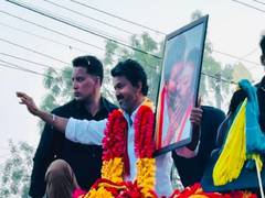 
      
      Vijay’s friend, actor Srinath takes on DMK, AIADMK heavyweights
      
      