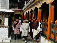 
      
      Manohar Lal Khattar offers prayers at Simtokha Dzong in Bhutan
      
      