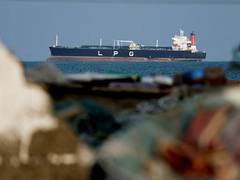 
      
      First Indian LPG tanker Jag Vikram crosses Strait of Hormuz...
      
      