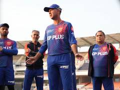 
      
      Ponting hails PBKS bowlers for 