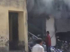 
      
      Madhya Pradesh: Massive fire breaks out at Sales Tax Office in Kh
      
      