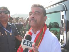 
      
      LoP Suvendu Adhikari holds roadshow in Nandigram, claims BJP will
      
      
