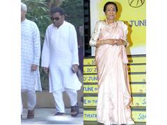 
      
      AR Rahman pays final tribute to Asha Bhosle 
      
      