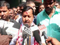 
      
      Tamil Nadu polls: BJP's Nitin Nabin meets NDA leaders in Thanjavu
      
      