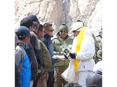 
      
      Army pays tribute to bravehearts on 42nd Siachen Day
      
      