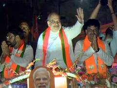 
      
      “Saffron Bengal…” Amit Shah holds massive roadshow in Durgapur
      
      