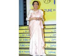 
    Malaysian PM Anwar Ibrahim condoles demise of Asha Bhosle
    