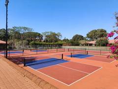
      
      Caravela Beach Resort Goa Leads India’s Sport-Luxe Wave
      
      