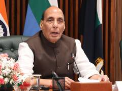 
      
      Rajnath Singh congratulates Samrat Choudhary
      
      