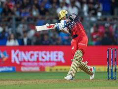 
      
      Virat Kohli wears bandage on his leg ahead of RCB-LSG clash
      
      