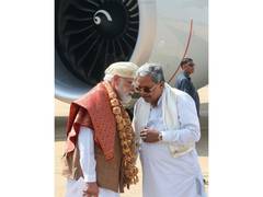 
      
      Karnataka CM welcomes PM Modi to Karnataka, flags 18 long-pending
      
      