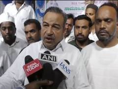 
      
      Karnataka MLC K Abdul Jabbar suspended from Congress anti-party a
      
      