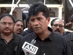 
      
      Naganathan stages protest against delimitation proposal
      
      