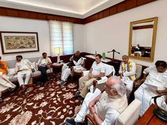 
      
      INDIA bloc MPs to hold meeting to chalk out floor strategy
      
      
