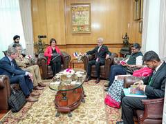 
      
      French Senate delegation concludes India visit
      
      