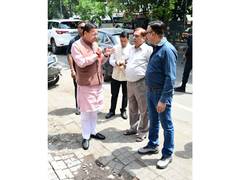 
      
      Pushkar Singh Dhami inspects a complaint received on CM Helpline
      
      