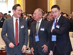 
      
       Samsung, Hyundai chiefs to join Prez Lee’s strategic mission 
      
      