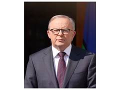 
      
      Australian PM Anthony Albanese welcomes reopening of Hormuz
      
      