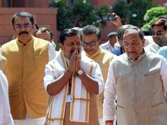 
      
      BJP chief Nitin Nabin holds meeting with Chief Ministers
      
      