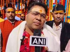 
      
      Kedarnath yatra begins as Panchmukhi Doli departs from Omkareshwa
      
      