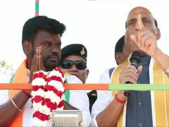 
      
      Rajnath Singh slams Stalin govt over Thiruparankundram Deepam cas
      
      