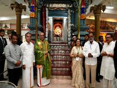 
      
      VP Radhakrishnan visits temples in Colombo
      
      