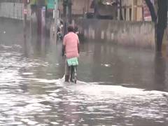 
      
      Assam: Heavy rainfall triggers severe waterlogging in Guwahati
      
      