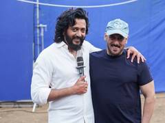 
    Riteish hints at Salman Khan in ‘Raja Shivaji’
    