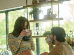 
      
      Josh Allen praises Hailee Steinfeld, shares joy of new parenthood
      
      