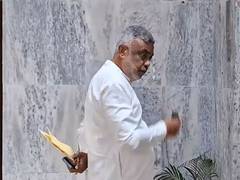 
      
      IT raids unearth unaccounted assets linked to TMC' Debasish Kumar
      
      