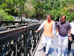 
      
      Dhami inspects Bailey bridge on Dehradun–Mussoorie route
      
      
