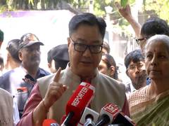 
      
      Kiren Rijiju slams Kharge over remarks against PM Modi
      
      