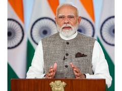 Align every effort with the goal of building a developed India: PM Modi writes to civil servants