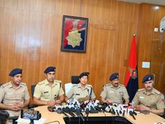 
      
      Chandigarh police bust interstate arms supply gang, eight arreste
      
      