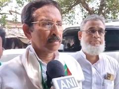 
      
      Bengal Congress alleges rally permission denied to Rahul Gandhi i
      
      