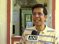 
      
      Tamil Nadu: IT Madras Director votes in Chennai
      
      