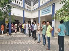 
      
      Tamil Nadu registers  37.57 % turnout while West Bengal sees 41.
      
      