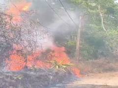 
      
      Fire breaks out at Keralam’s Malayinkeezhu
      
      
