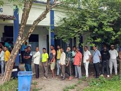 
      
      West Bengal nears 90% turnout, Tamil Nadu crosses 82% by 5 PM
      
      