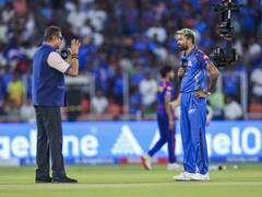 
      
      IPL: MI bowl first against CSK in 'El Clásico' clash 
      
      
