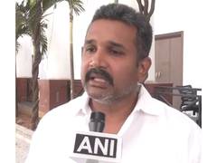 
      
      Police arrest BRS leader Manne Krishank for trespass
      
      