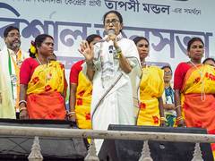 
      
      Mamata Banerjee attacks BJP on campaign trail
      
      