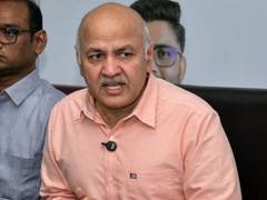 
      
      Manish Sisodia slams 7 MPs for merger with BJP
      
      
