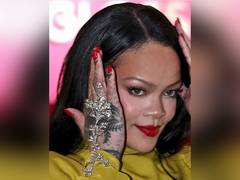 
      
      Rihanna says shukriya after asking how to say thank you in Hindi
      
      