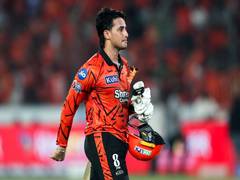
      
      Abhishek aims to become SRH’s third-highest run-getter in DC bout
      
      