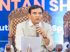 
      
      Mandaviya chairs 'Chintan Shivir' of Ministers of Youth Affairs
      
      