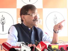 
      
      MP Sanjay Raut on Bageshwar Baba remark over Shivaji Maharaj
      
      