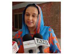 
      
      Maharani Radhikaraje Gaekwad casts vote in Gujarat polls
      
      